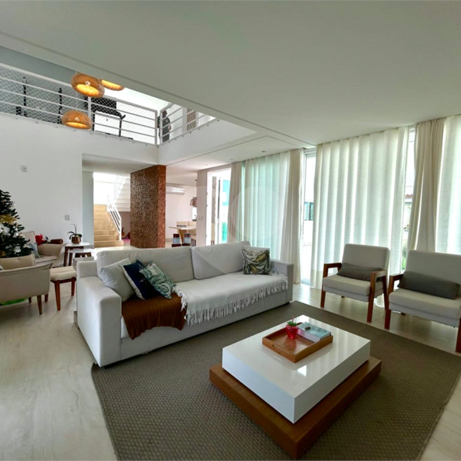 Casa à venda com 5 quartos, sendo 1 suíte, em Orla Norte, Porto Seguro, BA
