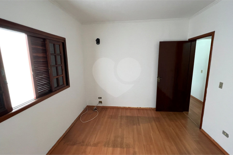 Sobrado à venda com 3 quartos em Vila Nova Cachoeirinha, São Paulo, SP