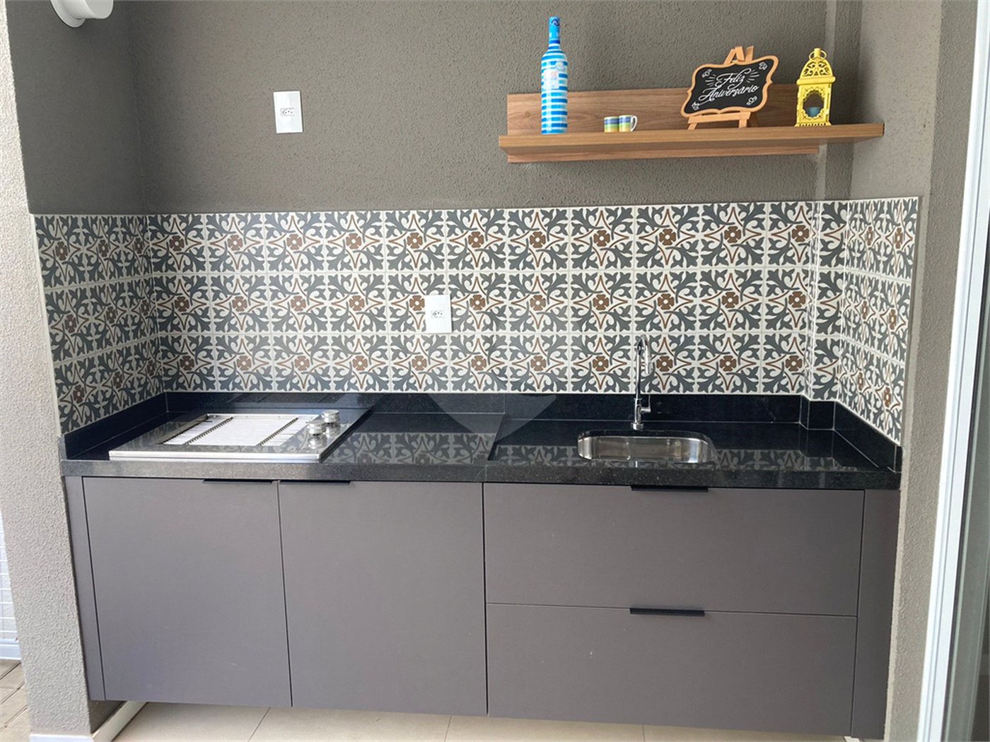 Casa à venda com 3 quartos, sendo 1 suíte, no condomínio Tirreno, Sorocaba - SP