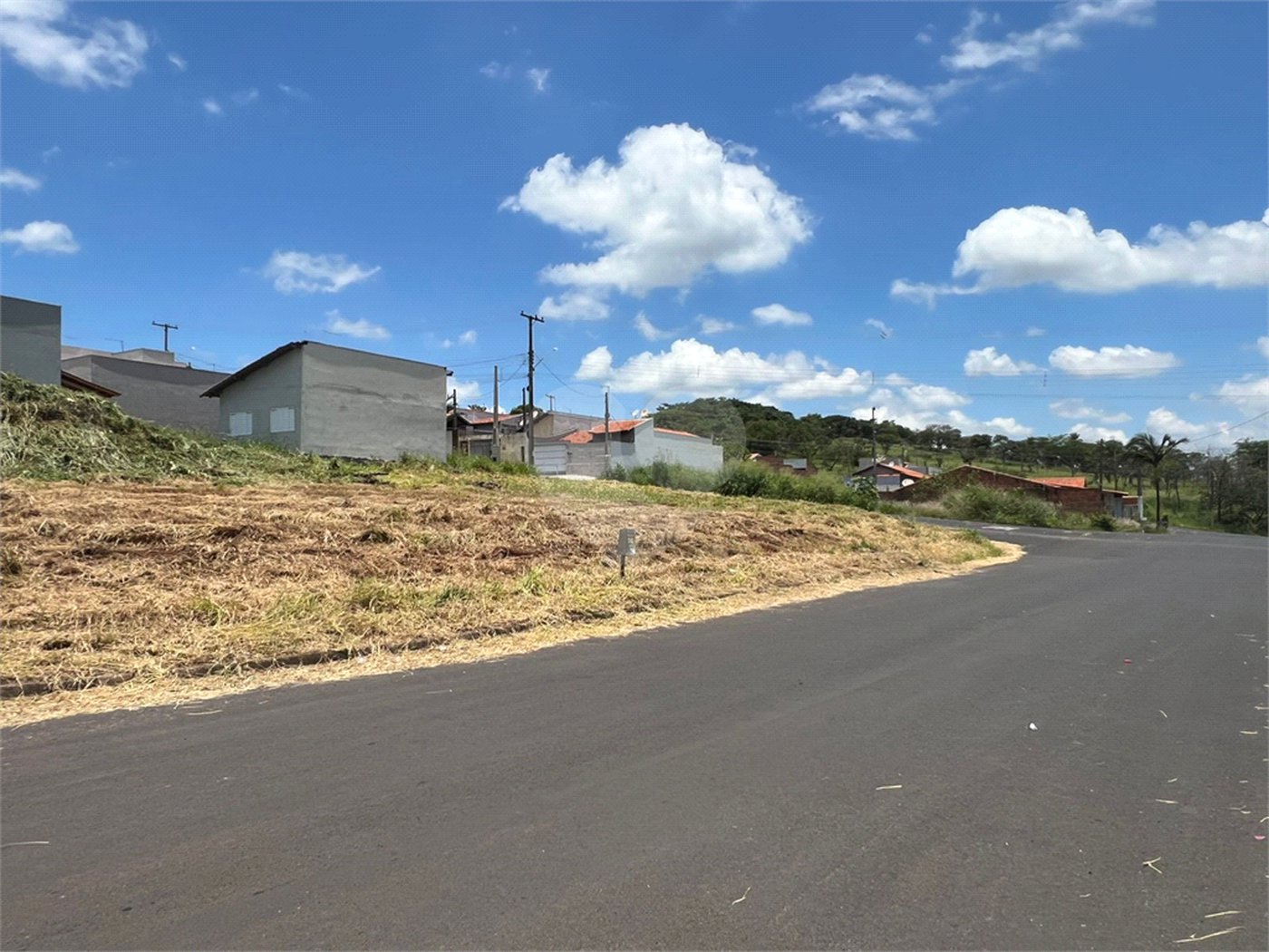 Terreno à Venda no Residencial Bosque dos Tamanduás – Descalvado/SP
