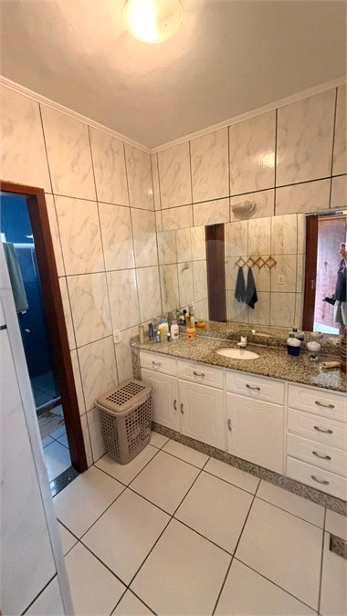 Casa em condomínio à venda com 4 quartos, sendo 2 suítes, em Monte Alto, Arraial do Cabo, RJ