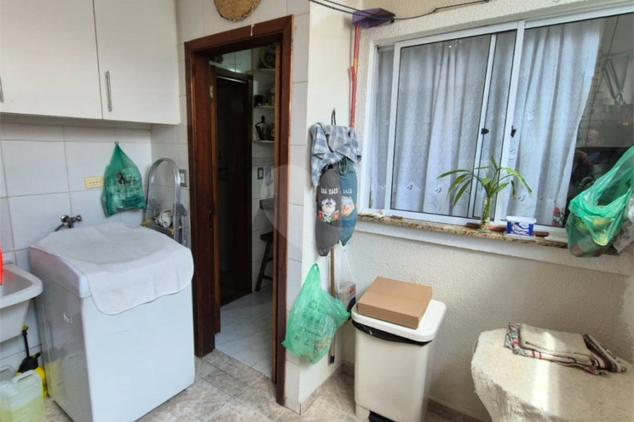 Casa à venda com 3 quartos, sendo 1 suíte, no condomínio Indefinido_ernani Pinto_439, São Paulo - SP