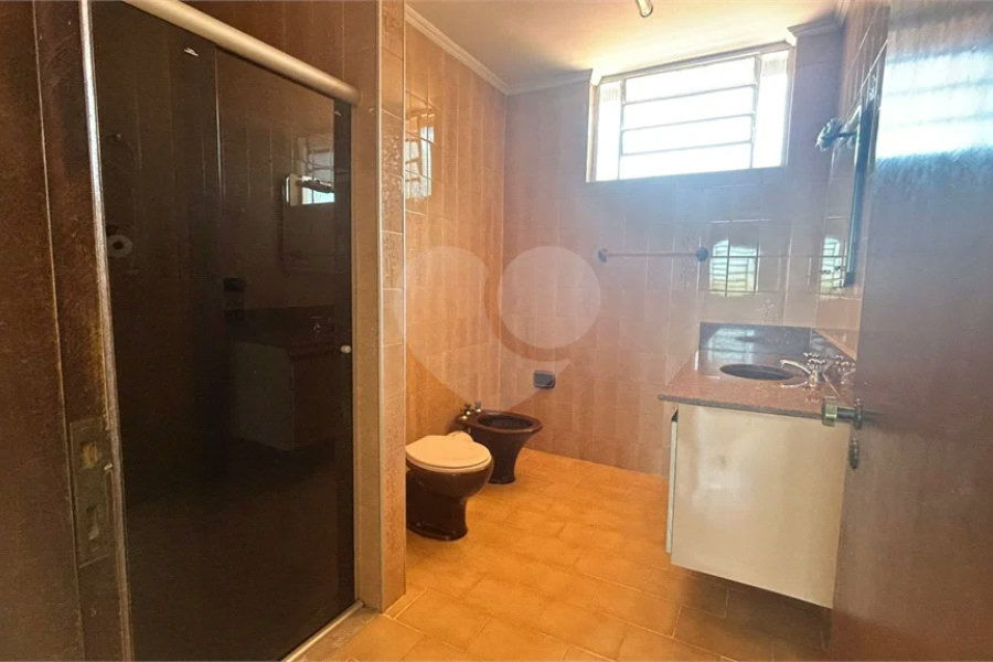 Venda Casa com 4 Dormitórios no Parque Santa Cecília