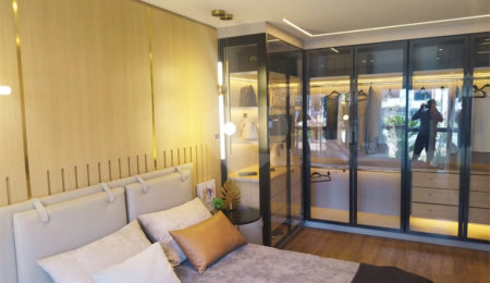 Apartamento à venda com 3 quartos, sendo 2 suítes,  em Jardim das Acácias, São Paulo, SP