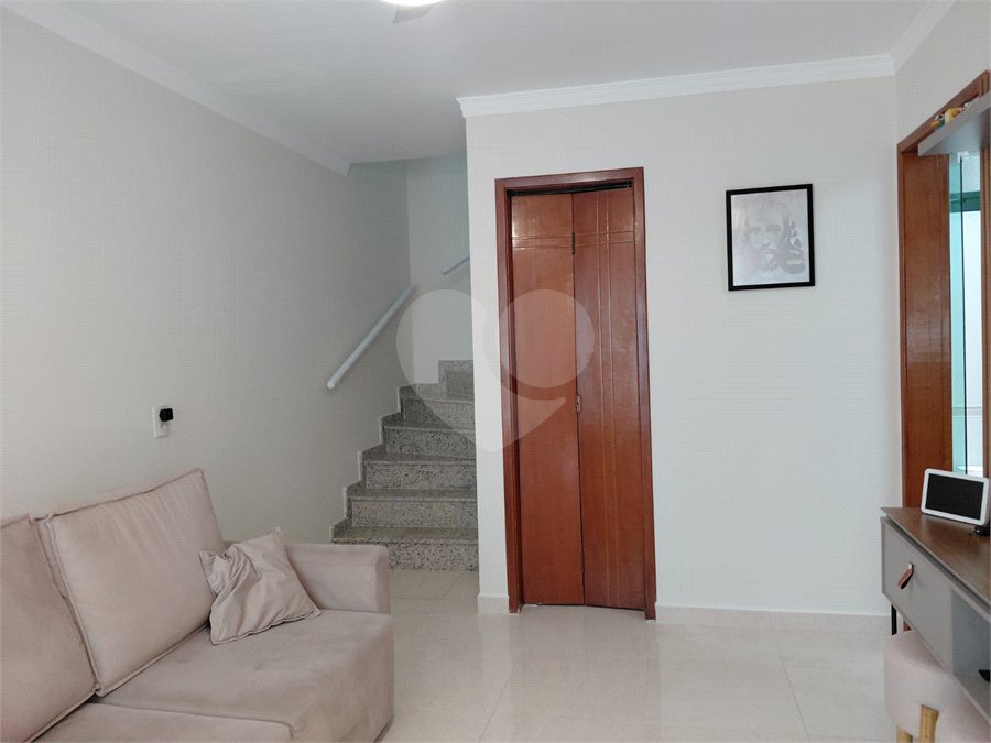 Casa à venda com 2 suítes no condomínio Residencial Guilhen, São Paulo - SP