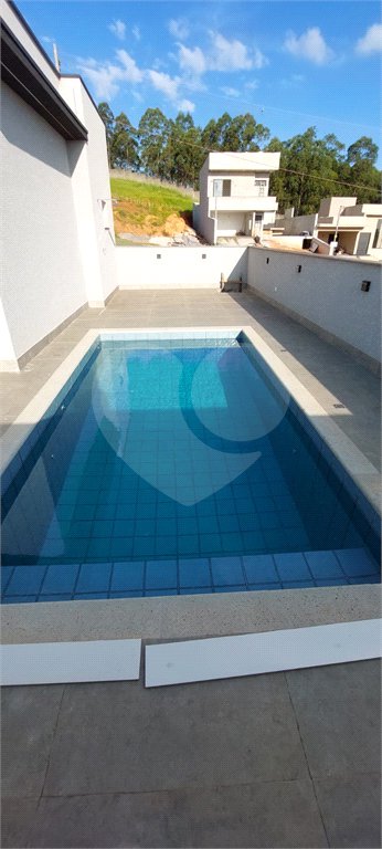Casa à venda com 3 suítes no condomínio Parque Imperador, Bragança Paulista - SP