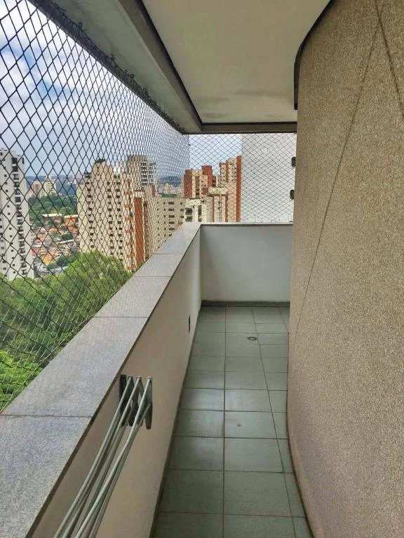 Apartamento para alugar com 4 quartos, sendo 3 suítes, em Jardim Londrina, São Paulo, SP