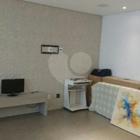 Casa Térrea à venda com 5 quartos, sendo 2 suítes, em Água Fria, São Paulo, SP