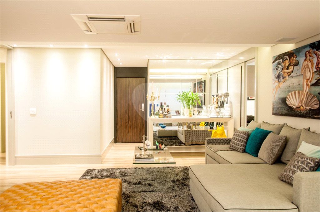 Apartamento à venda com 2 suítes em Santa Teresinha, São Paulo, SP