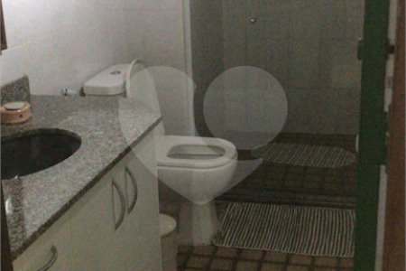 Casa à venda com 6 quartos, sendo 2 suítes, em Geribá, Armação dos Búzios, RJ