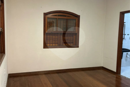 Sobrado à venda com 4 quartos, sendo 2 suítes,  em Jardim Bonfiglioli, São Paulo, SP