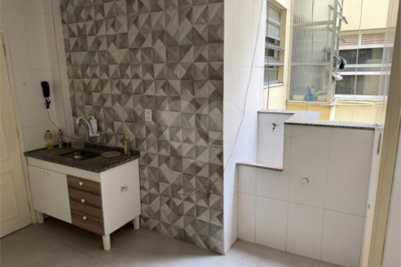 Apartamento à venda com 3 quartos em Praça da Bandeira, Rio de Janeiro, RJ