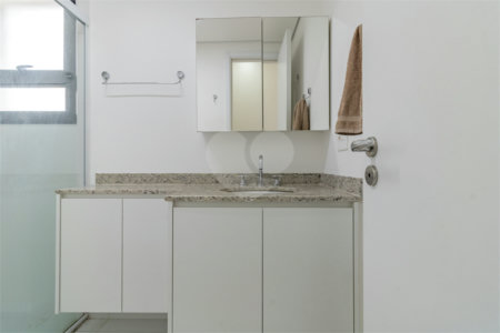 Apartamento à venda com 3 quartos, sendo 1 suíte,  em Perdizes, São Paulo, SP