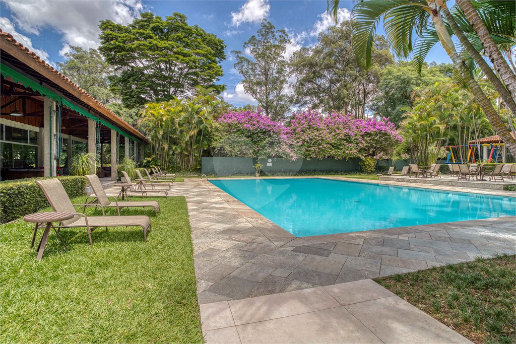 Apartamento à venda com 4 suítes em Jardim Marajoara, São Paulo, SP