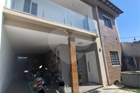 Casa à venda com 3 quartos, sendo 1 suíte, em Campo Grande, Rio de Janeiro, RJ