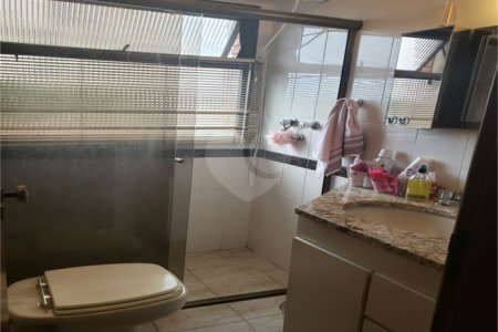 Apartamento à venda com 3 quartos, sendo 1 suíte, em Santo Amaro, São Paulo, SP