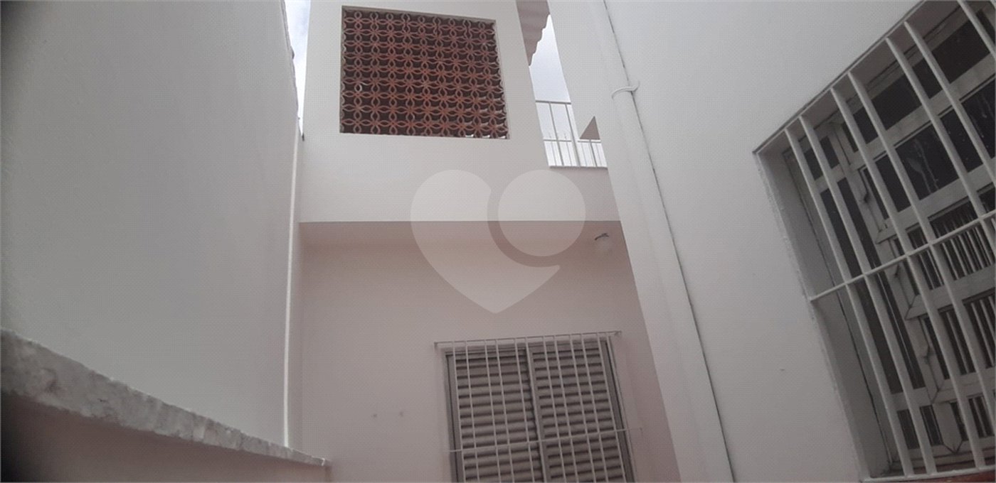 Sobrado à venda com 2 quartos em Santana, São Paulo, SP