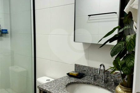 Apartamento à venda com 2 quartos, sendo 1 suíte,  no Centro, Mogi das Cruzes, SP
