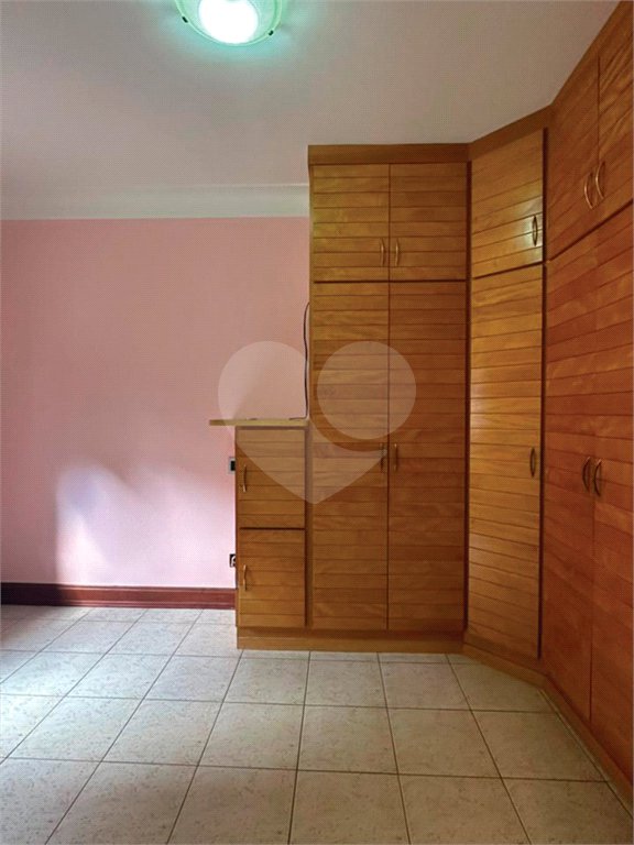 Casa à venda com 5 quartos, sendo 3 suítes, no condomínio Village Terras de Indaiá, Indaiatuba - SP