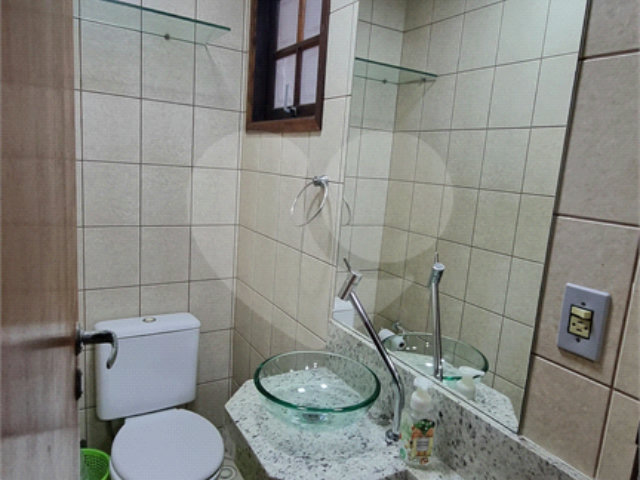 Sobrado à venda com 4 quartos, sendo 1 suíte,  em Tremembé, São Paulo, SP