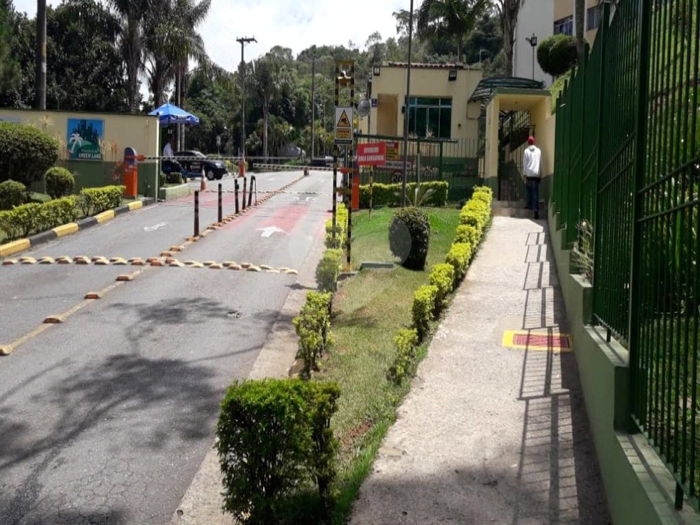 Apartamento à venda com 2 quartos em Jardim Caiapiá, Cotia, SP