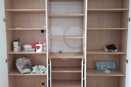 Sobrado à venda com 3 quartos, sendo 1 suíte,  em Jardim Bonfiglioli, São Paulo, SP