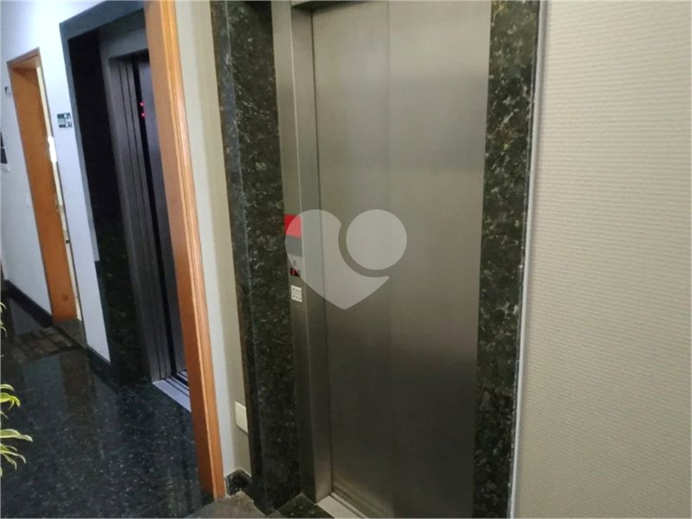 Apartamento à venda com 2 quartos em Tatuapé, São Paulo, SP