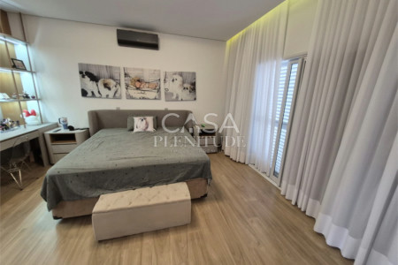Casa em condomínio à venda com 4 quartos, sendo 3 suítes, em Iporanga, Sorocaba, SP