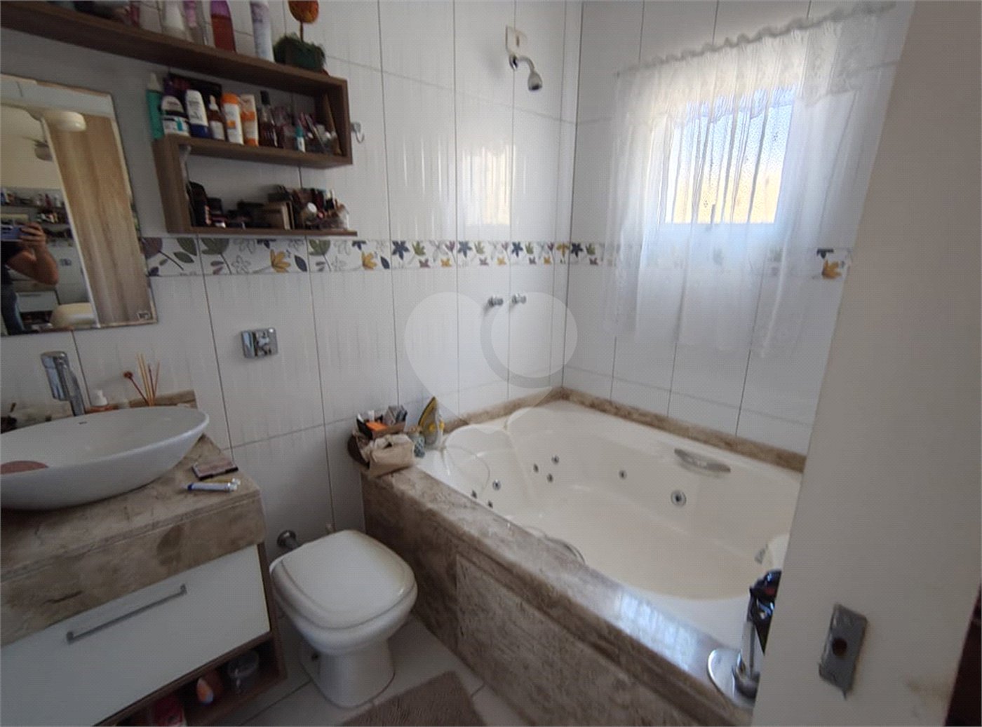 Casa à venda com 2 quartos, sendo 1 suíte, em Vila Santa Terezinha, Várzea Paulista, SP