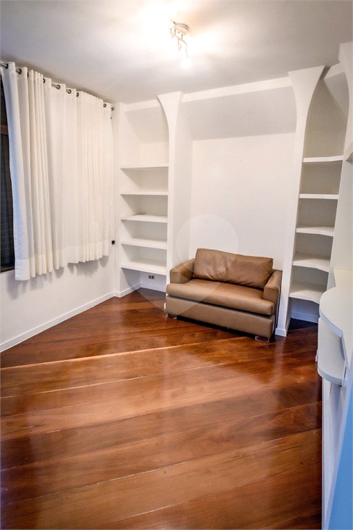 Apartamento à venda com 3 suítes em Paineiras do Morumbi, São Paulo, SP