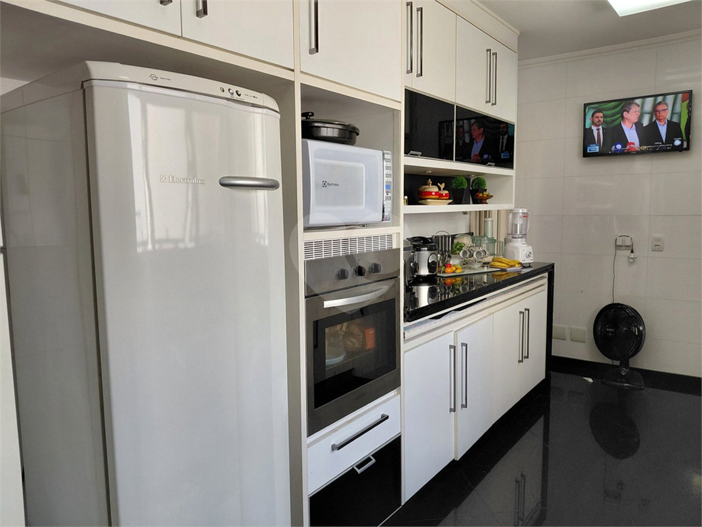 Apartamento para alugar com 4 quartos, sendo 3 suítes,  em Vila Leopoldina, São Paulo, SP