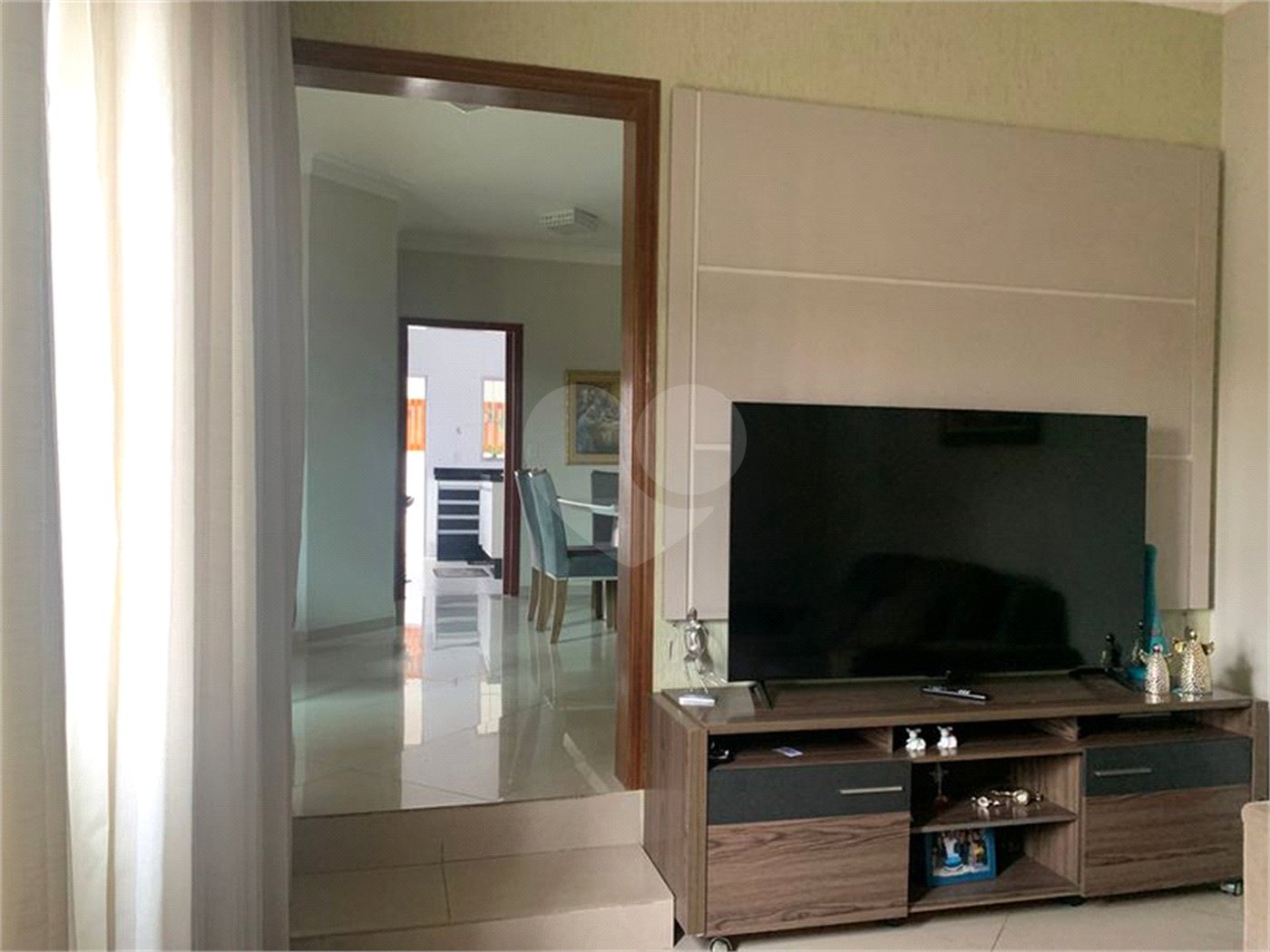 Sobrado à venda com 4 quartos, sendo 1 suíte, em Horto, São Paulo, SP