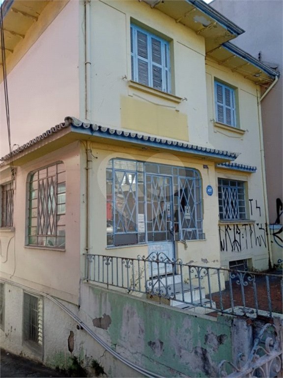 Prédio inteiro à venda em Santana, São Paulo, SP