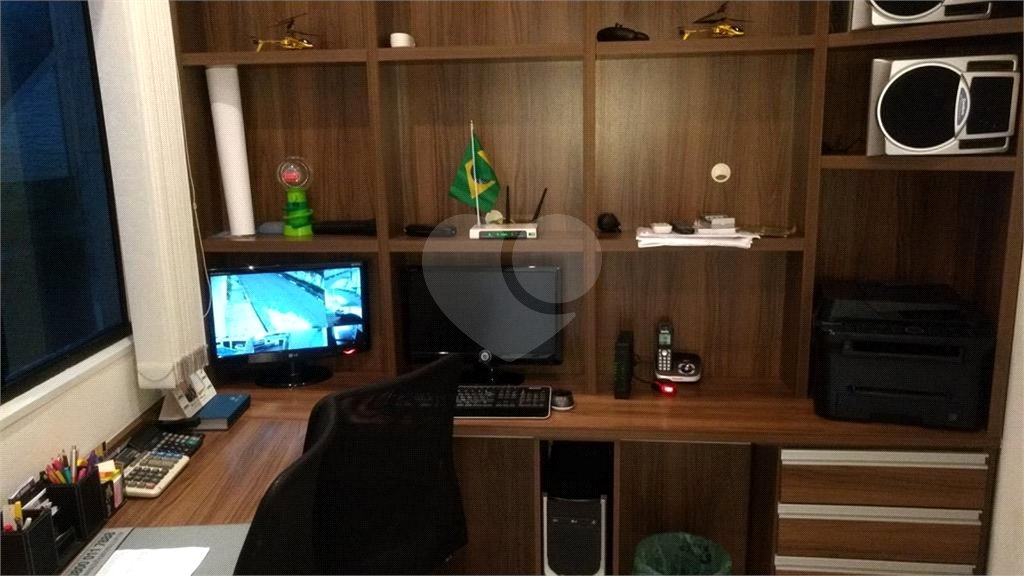 Casa à venda com 4 quartos, sendo 1 suíte, em Sacomã, São Paulo, SP