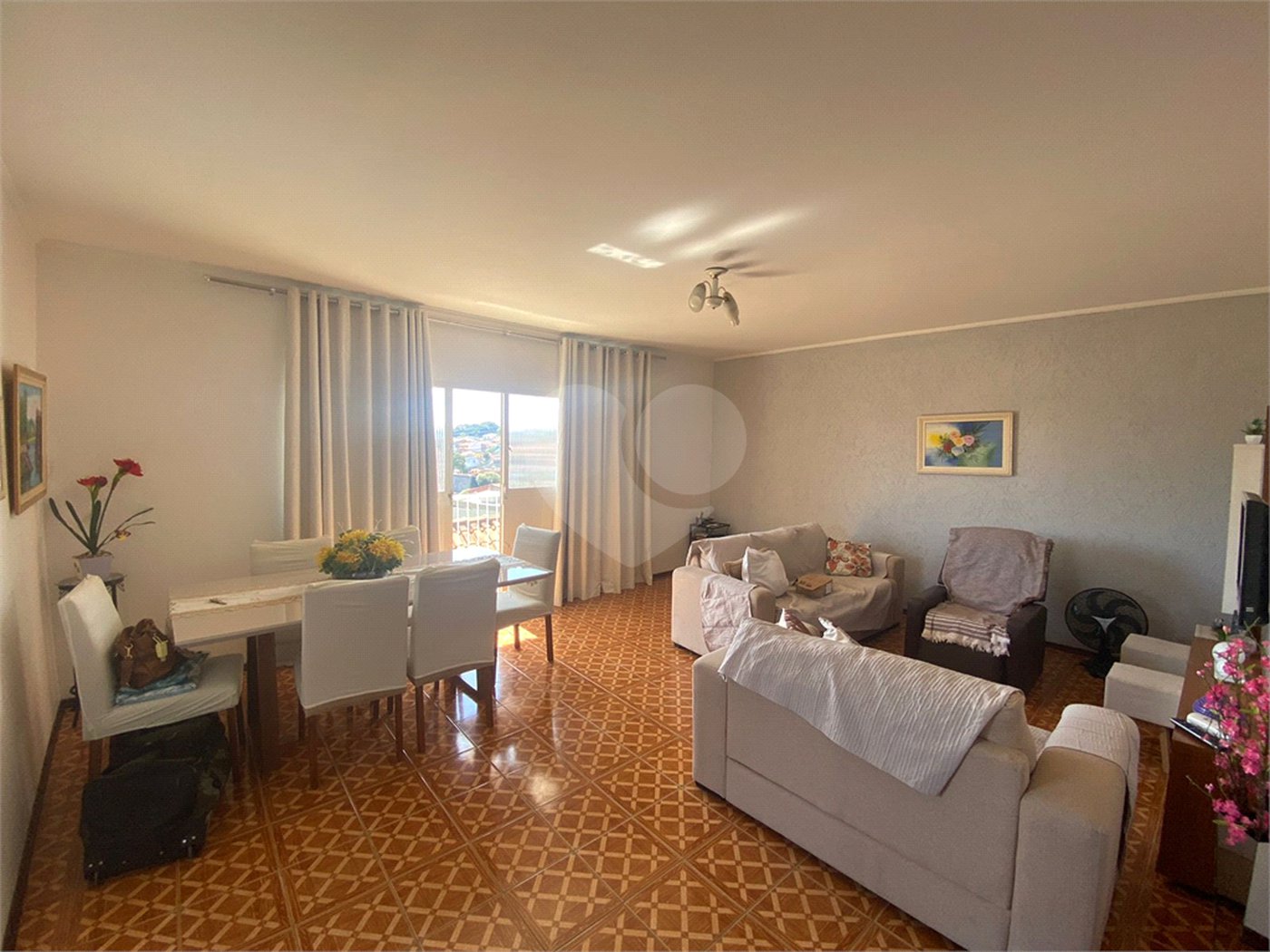 Casa à venda com 2 quartos, sendo 1 suíte, em Jardim Alvinópolis, Atibaia, SP