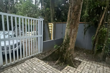 Sobrado com 3 dormitórios à venda, 269 m² por R$ 1.280.000,00 - Sertão do Camburi - São Sebastião/SP