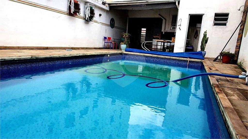 Casa na Vila Monte Alegre com 330m²