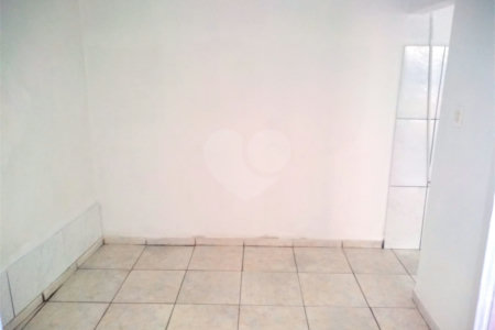 Casa Térrea à venda com 2 suítes em Jardim São Francisco, Mogi das Cruzes, SP