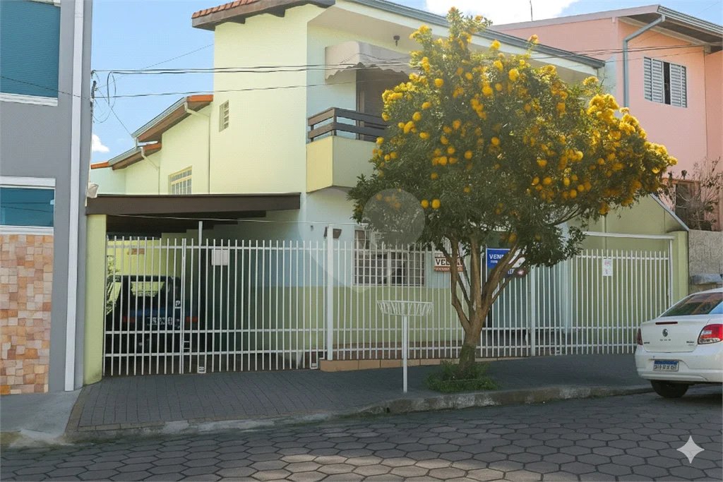 Casa à venda com 6 quartos em Vila Maria, Itapetininga, SP