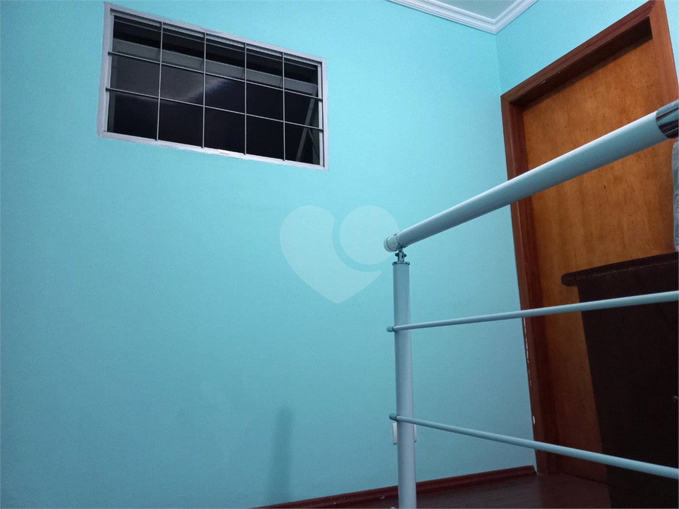 Sobrado à venda com 3 quartos, sendo 1 suíte,  em Vila Santo Estéfano, São Paulo, SP