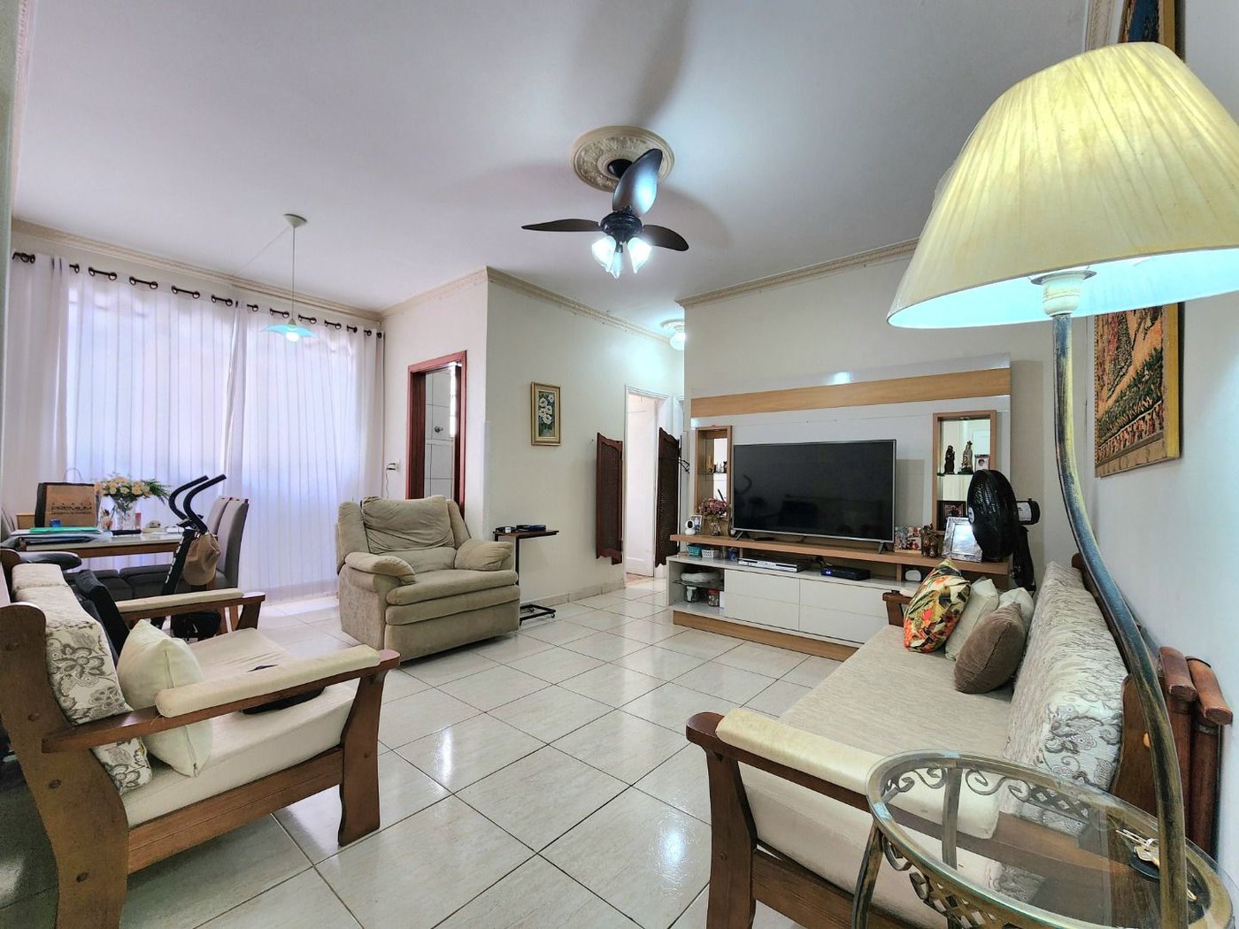 Apartamento próximo da praia com 2 dormitórios à venda, 85 m² por R$ 449.000 - Gonzaga - Santos/SP
