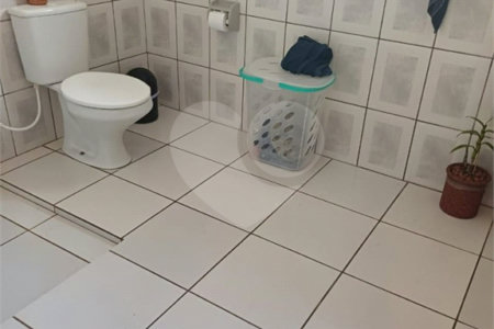 Casa à venda com 3 quartos, sendo 1 suíte, em Jardim Vinhas do Sol (mailasqui), São Roque, SP