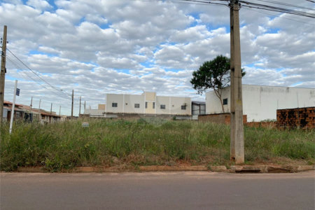 Terreno à venda em Setsul, Três Lagoas, MS