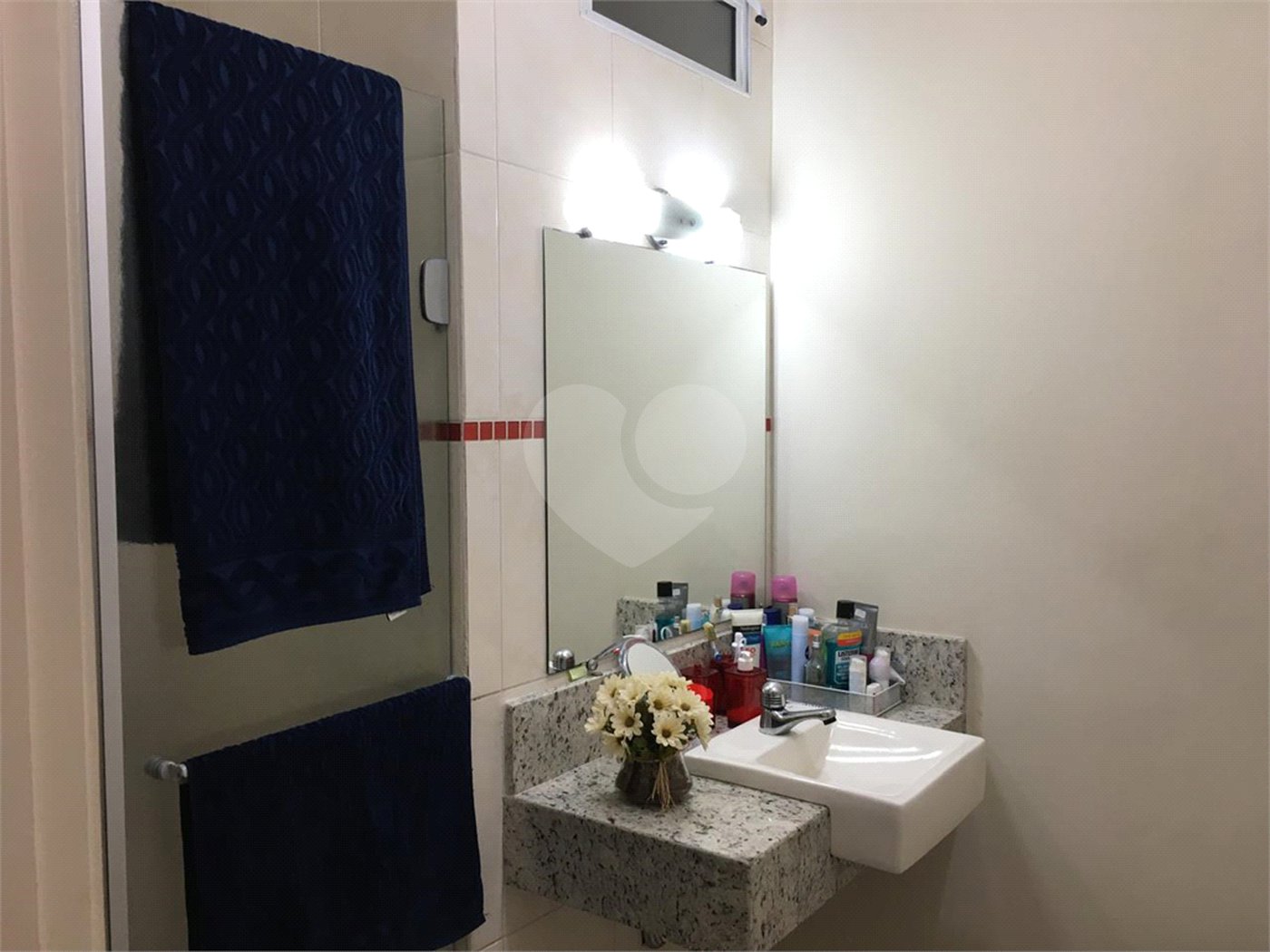 Sobrado à venda com 2 quartos em Tremembé, São Paulo, SP