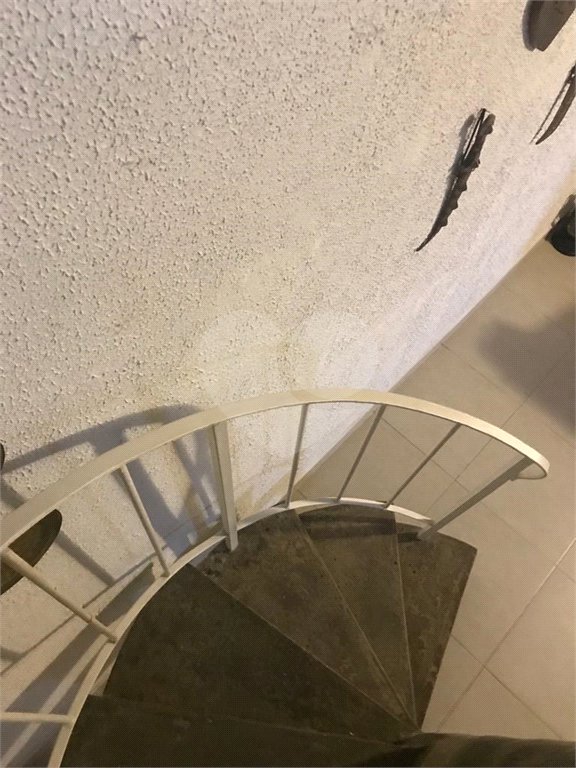 Casa Térrea à venda com 3 quartos, sendo 2 suítes, em Horto Florestal, São Paulo, SP