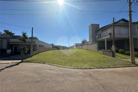 Terreno à venda no condomínio Bosque dos Pires, Itatiba - SP