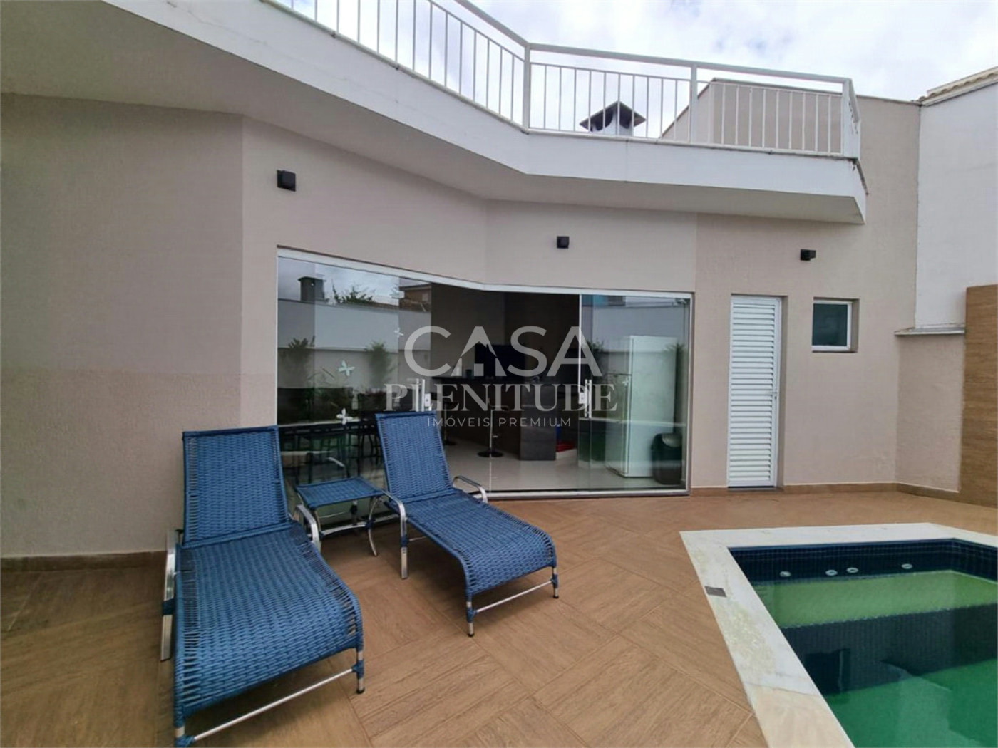 Sobrado à venda com 3 quartos, sendo 1 suíte, em Parque Residencial Villa dos Inglezes, Sorocaba, SP