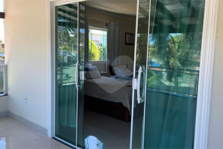 Casa à venda com 3 quartos, sendo 1 suíte,  em São José, Armação dos Búzios, RJ