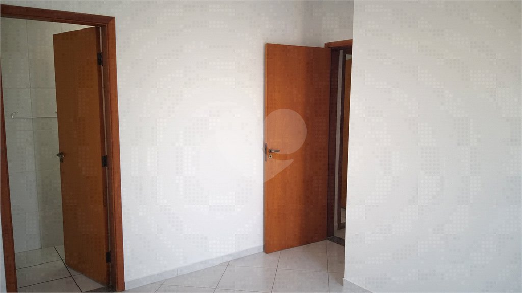 Apartamento para alugar com 3 quartos, sendo 1 suíte,  em Jardim Santiago, Indaiatuba, SP
