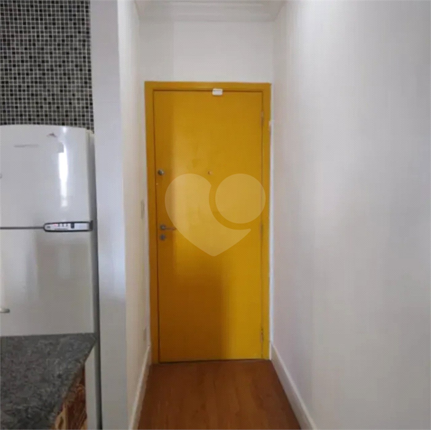 Apartamento para alugar com 3 quartos, sendo 1 suíte, em Parque Residencial Aquarius, São José dos Campos, SP